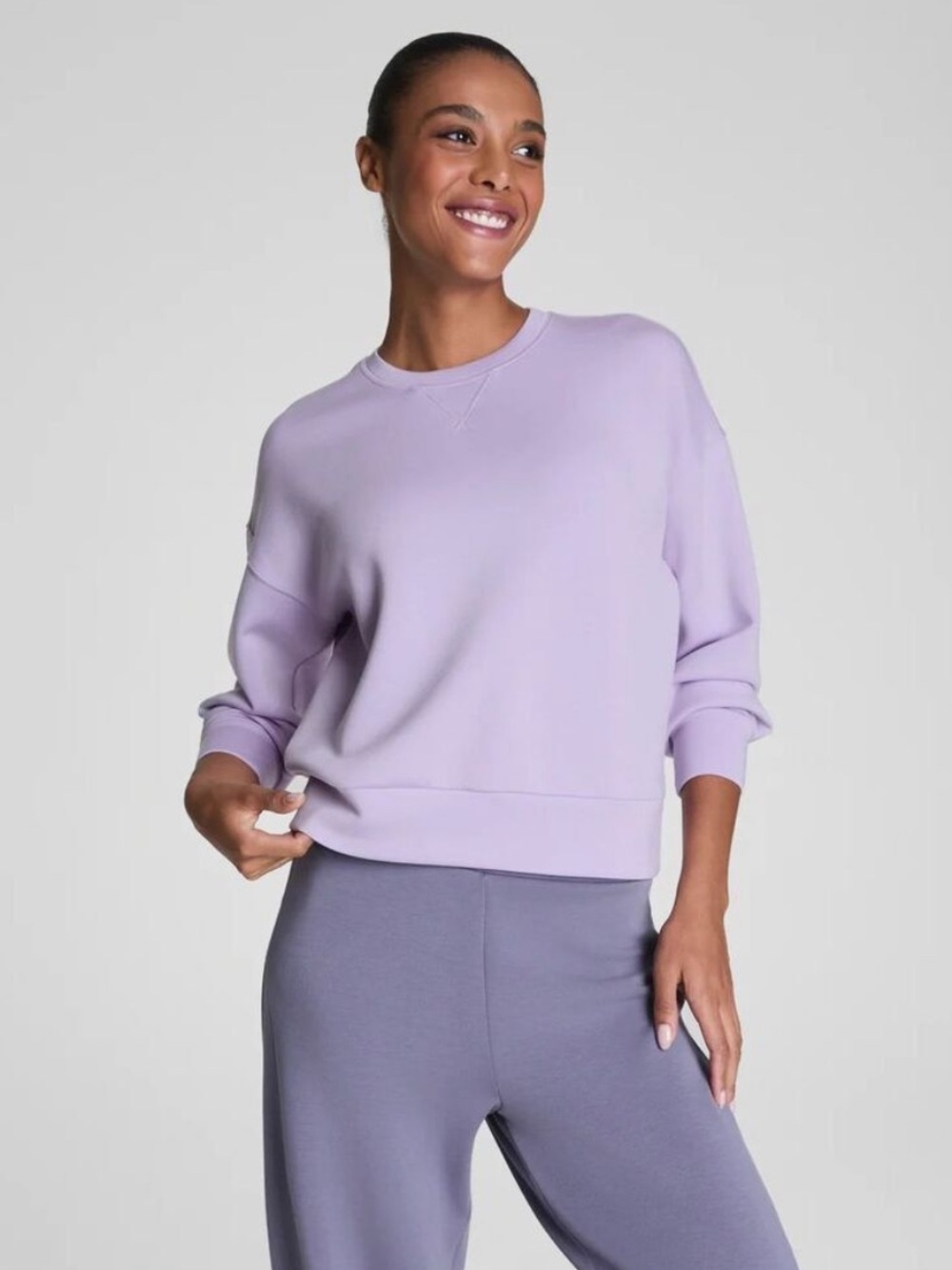 SPANX AirEssentials Crew Neck Top Sweatshirt Lavender Stretchy Lounge Soft Comfy